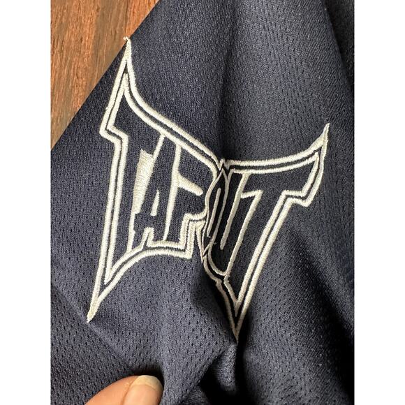 Tapout Hoodie Embroidered MMA Martial Arts Kick Boxing Blue Mens Medium Y2K VTG - Picture 4 of 9